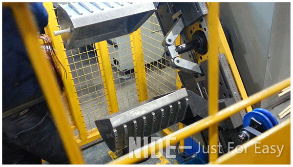 Big Power deep water pump Motor Stator Coil Making machine-1