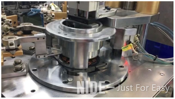 electric-motor-stator-automatic-winding-machine-Three-Nozzle-Needle-winder-2
