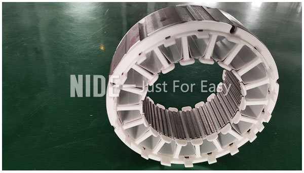 BLDC motor stator slot paper inserting machine